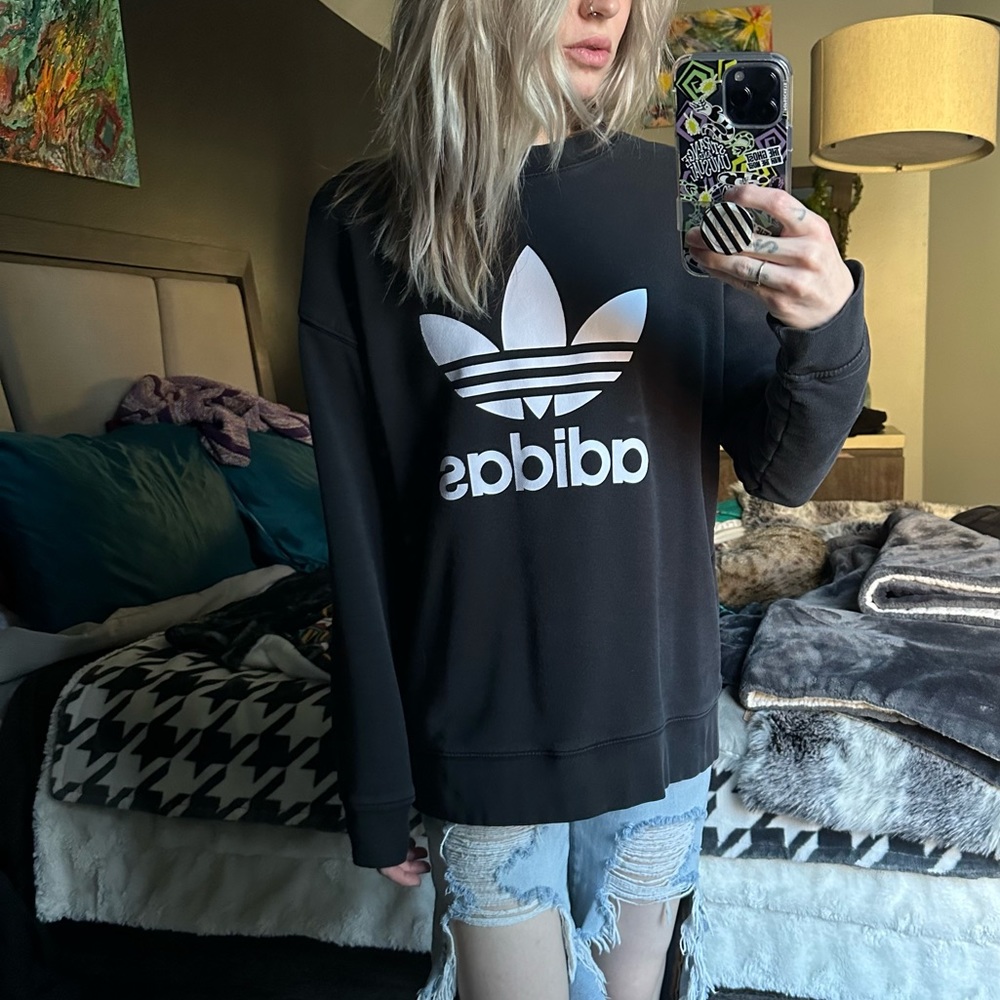 Adidas Trefoil Oversized Crewneck Sweatshirt in Black (Small)